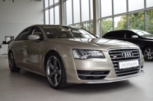 AUDI S8 Quattro