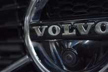 VOLVO XC40 R-Design