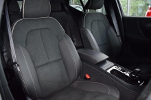 VOLVO XC40 R-Design