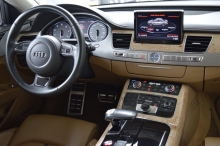 AUDI S8 Quattro